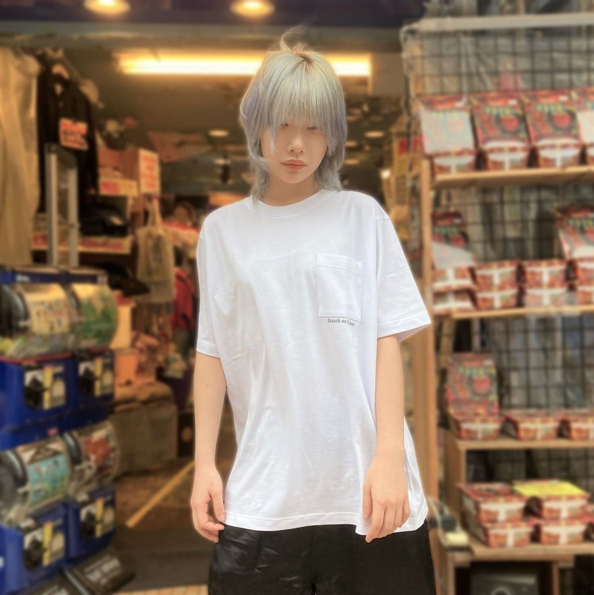 画像12: かてぃ『進撃の巨人』を着こなす　ヴィレヴァン限定Tシャツ着用モデルに