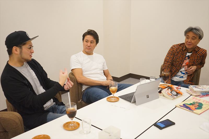 ビデオ屋で借りればいいじゃないですか。