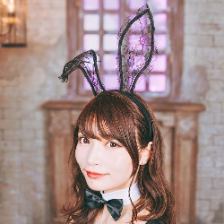 サスペンダーバニー