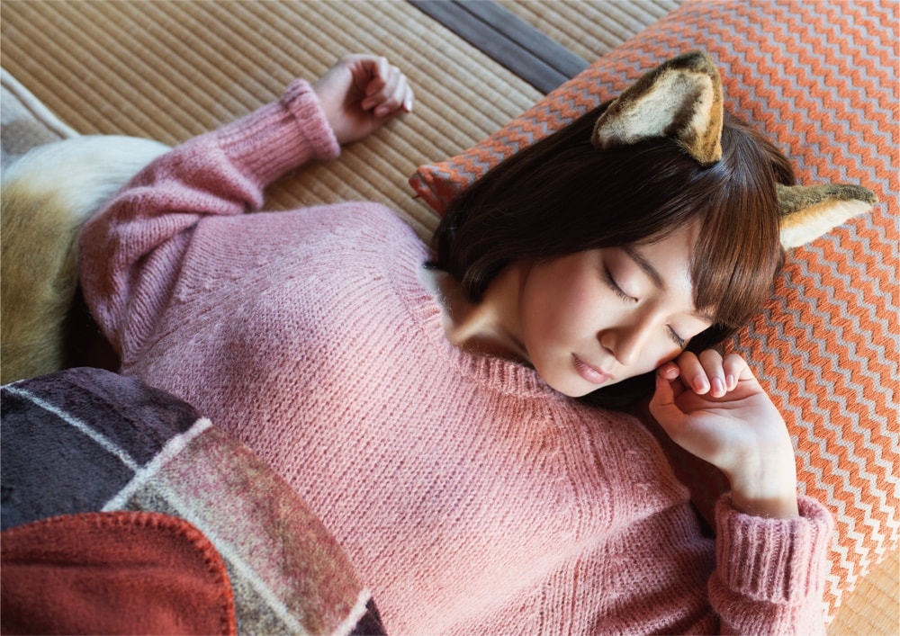 吉岡里帆演じるどんぎつね1st写真集『ぼくのそばにきみがいる』p20