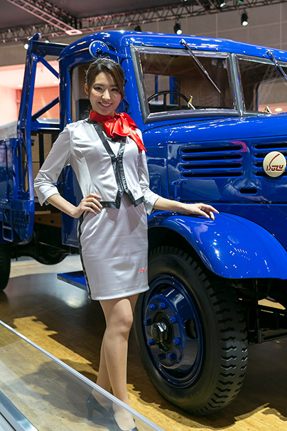 「東京モーターショー2015」美人コンパニオン画像まとめ7