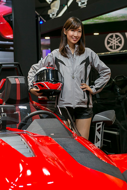 「東京モーターショー2015」美人コンパニオン画像まとめ24