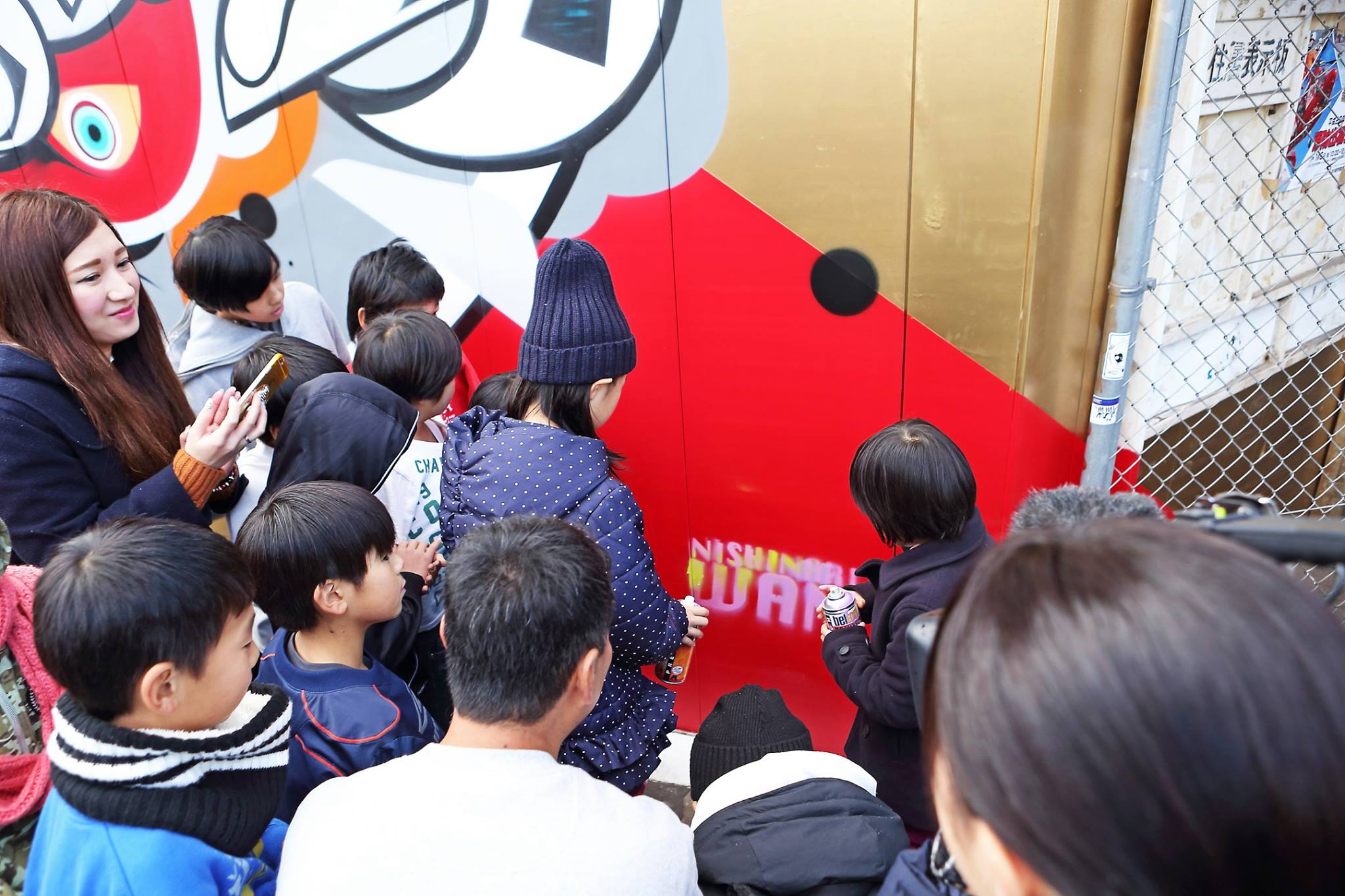 地域の子供たちも参加。南海電鉄の「南海100駅自慢」プロジェクトでも萩ノ茶屋駅が「西成WAN」が選出された