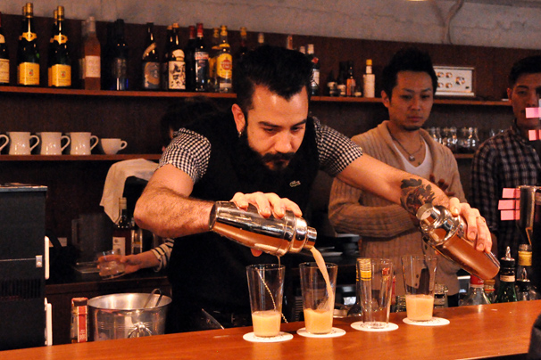 中野ブロードウェイのBar Zingaro