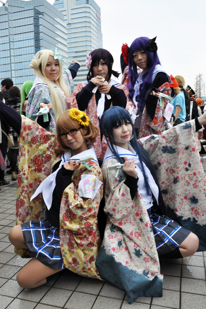 くるみさん・りっつんさん・てぃらみすさん・ぽんずさん・ななさん（『ハナヤマタ』ハナ・なる・ヤヤ・マチ・たみ）