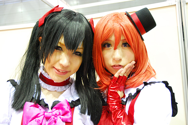 ニコニコ超会議2015コスプレイヤー写真まとめ ぺいさん「化物語」阿良々木火憐／飛翔さん「magnet」の巡音ルカ