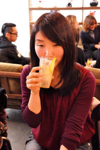 中野ブロードウェイのBar Zingaro