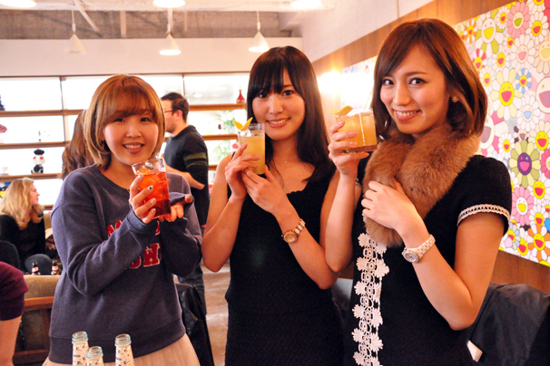 中野ブロードウェイのBar Zingaro