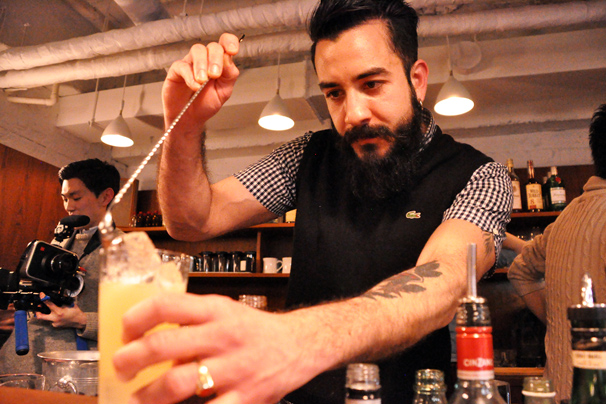 中野ブロードウェイのBar Zingaro