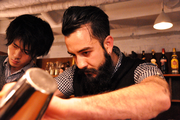 中野ブロードウェイのBar Zingaro