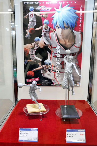 「メガハウス」ブースで展示された「黒子テツヤ」「火神大我」フィギュア。黒子は2014年1月7日（火）に発売されます