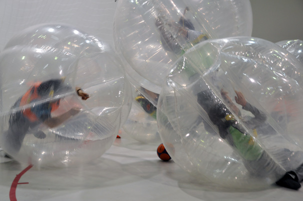 バブルサッカー