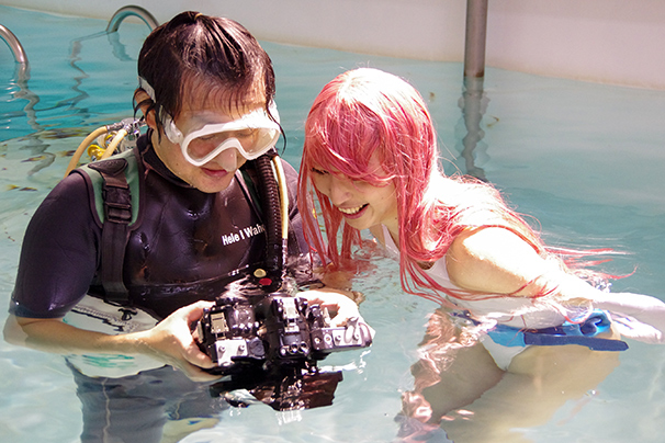 「水中ニーソ」まさじさん3
