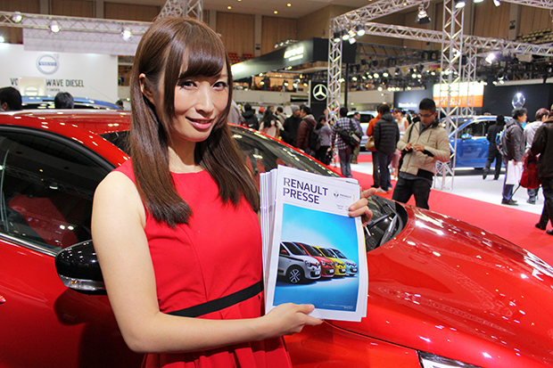 福岡モーターショー2015レポート　未来な車と美人コンパニオンが博多に集結！