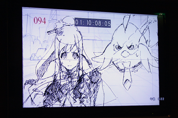 村川さん演じる小張凜と、新井さん演じる御先神（みさき）のモ助