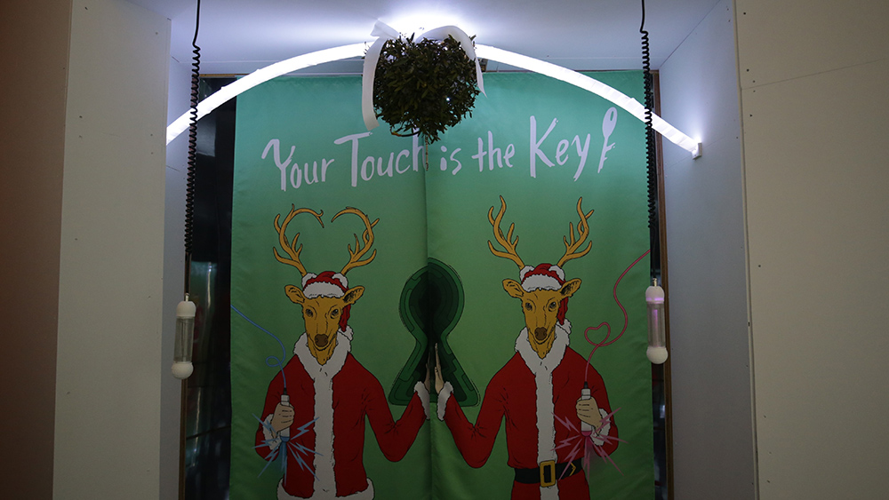 reSPOT3_TOUCH-IS-KEY