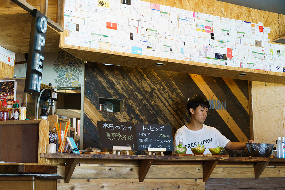 月に540円で、平日何度でもランチを食べることができる
