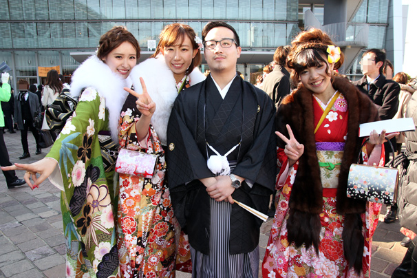 渋谷の成人式での新成人の写真21