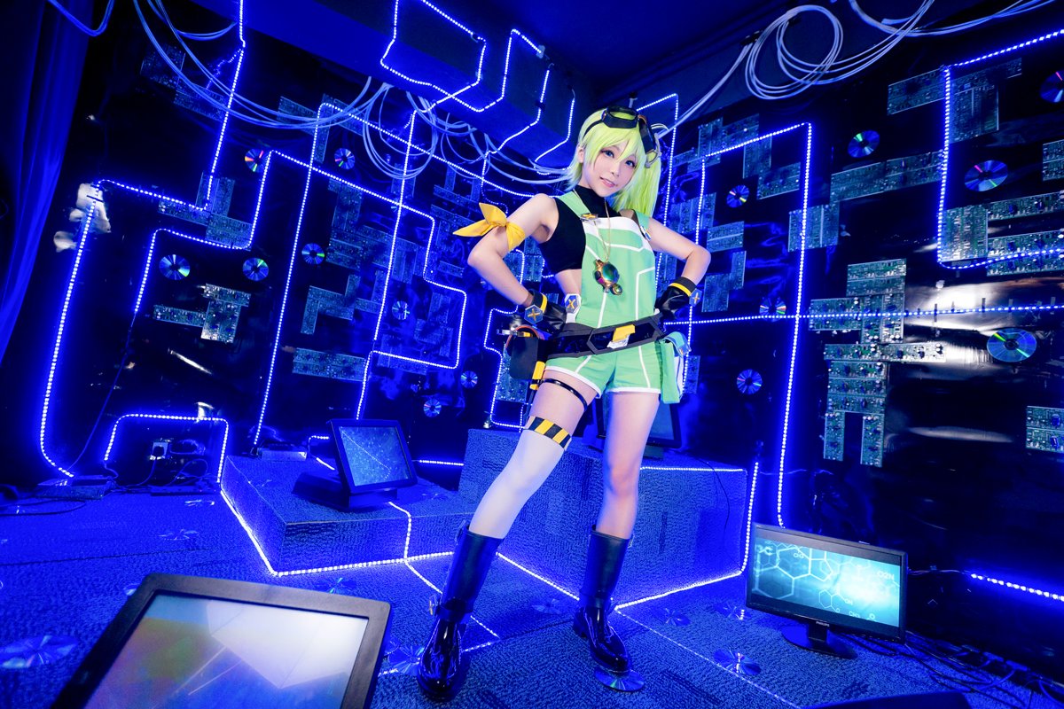 小桃さん／『StraStella(ストステ) 』ジニー