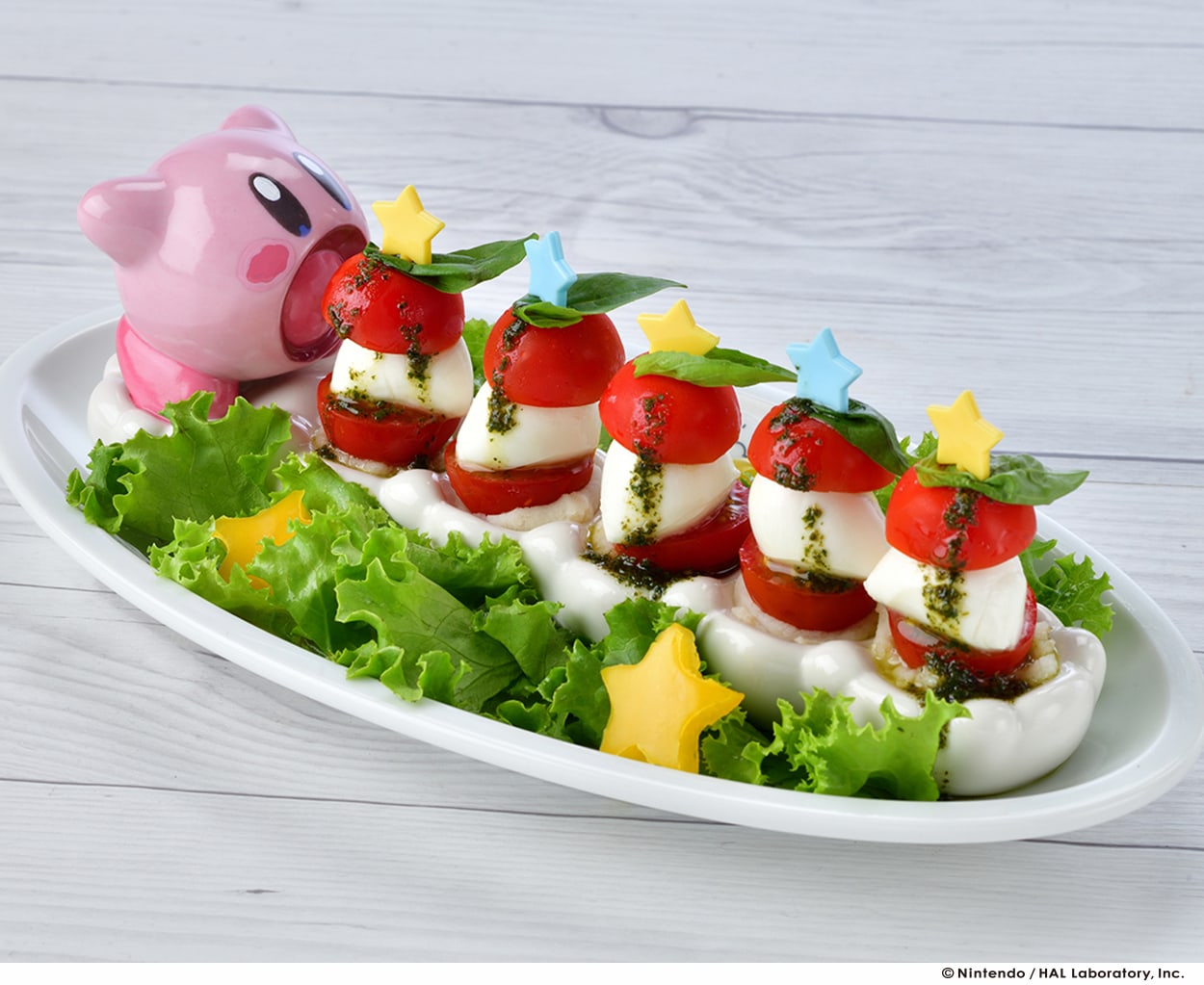 「カービィのすいこみカプレーゼ」1,380円（税別）※写真は2018年のもの