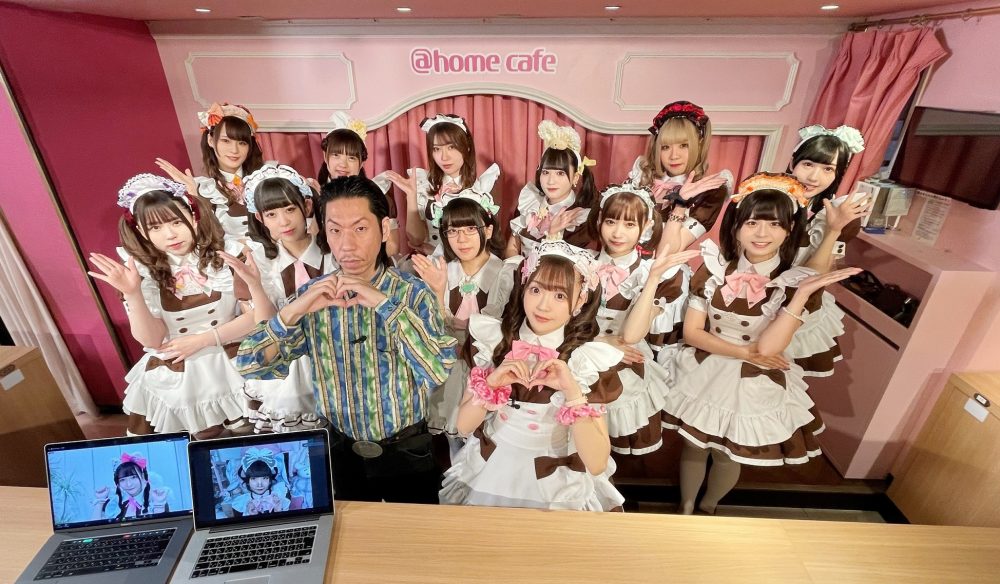 オーディションに参加したメイドさんと呂布カルマさん。