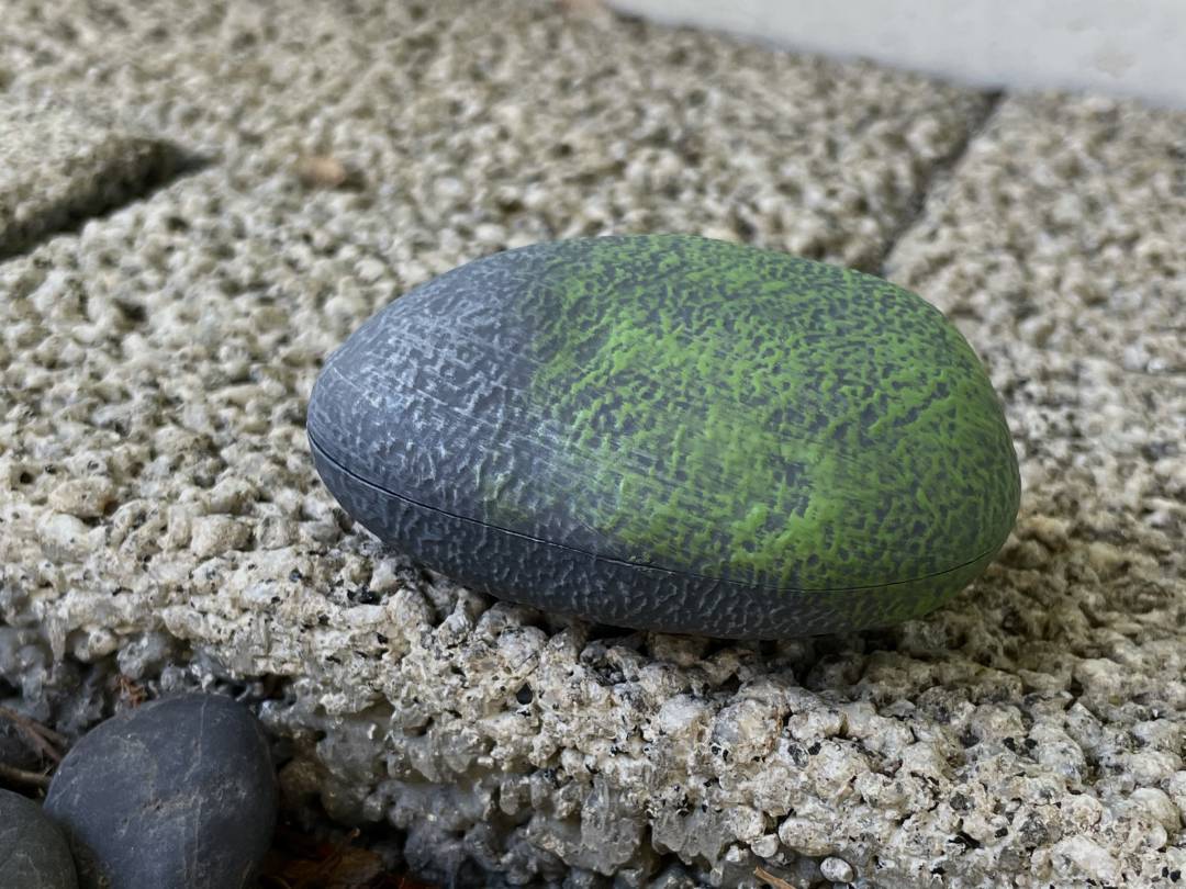 「丸石（苔ver.）」