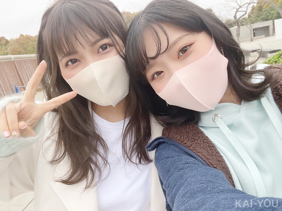 セクシー女優　根尾あかりさんと二葉エマさん
