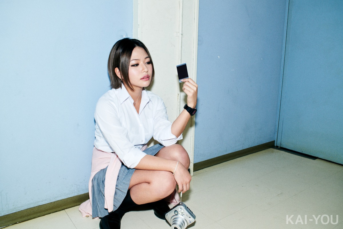 速水健朗「ギャルが生きた30年史」第2回2000年代／モデル：今井夏帆[1]nik25__honban(1)_fix