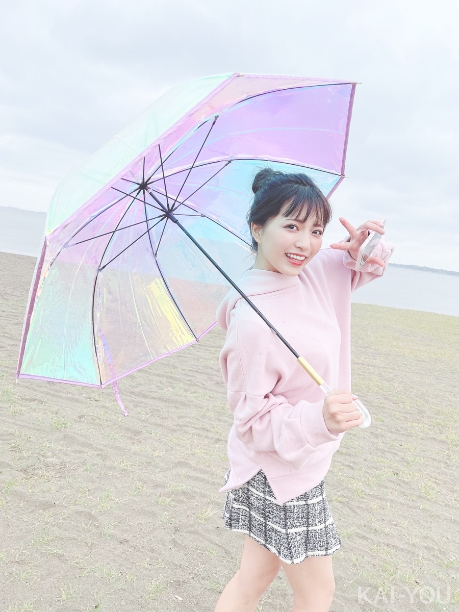 セクシー女優　根尾あかりさんと二葉エマさん