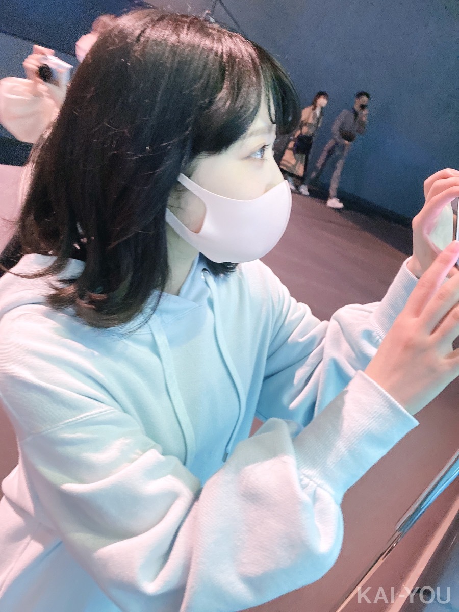 セクシー女優　根尾あかりさんと二葉エマさん