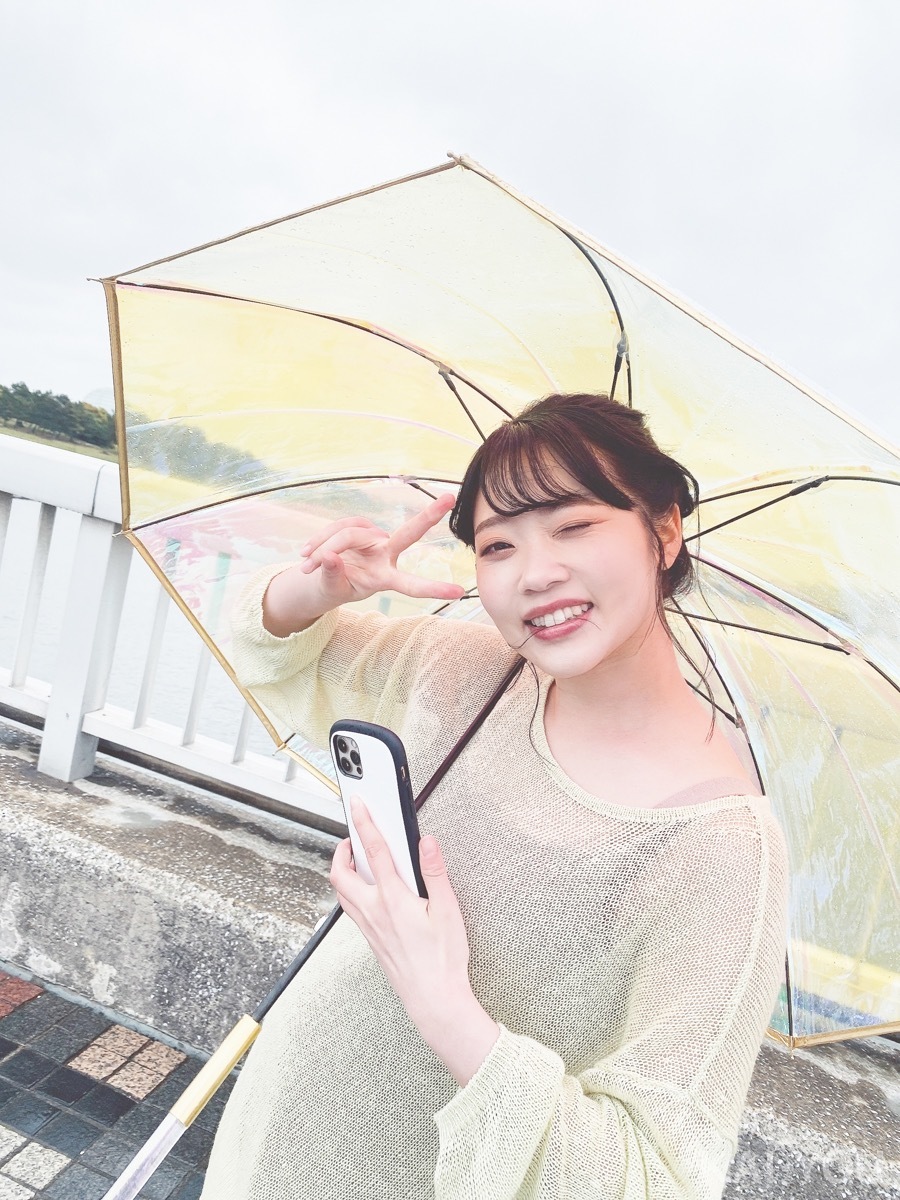 セクシー女優　根尾あかりさんと二葉エマさん