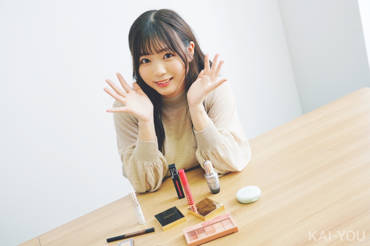 元美容部員のセクシー女優・羽咲みはるが選ぶ「ベストコスメ」