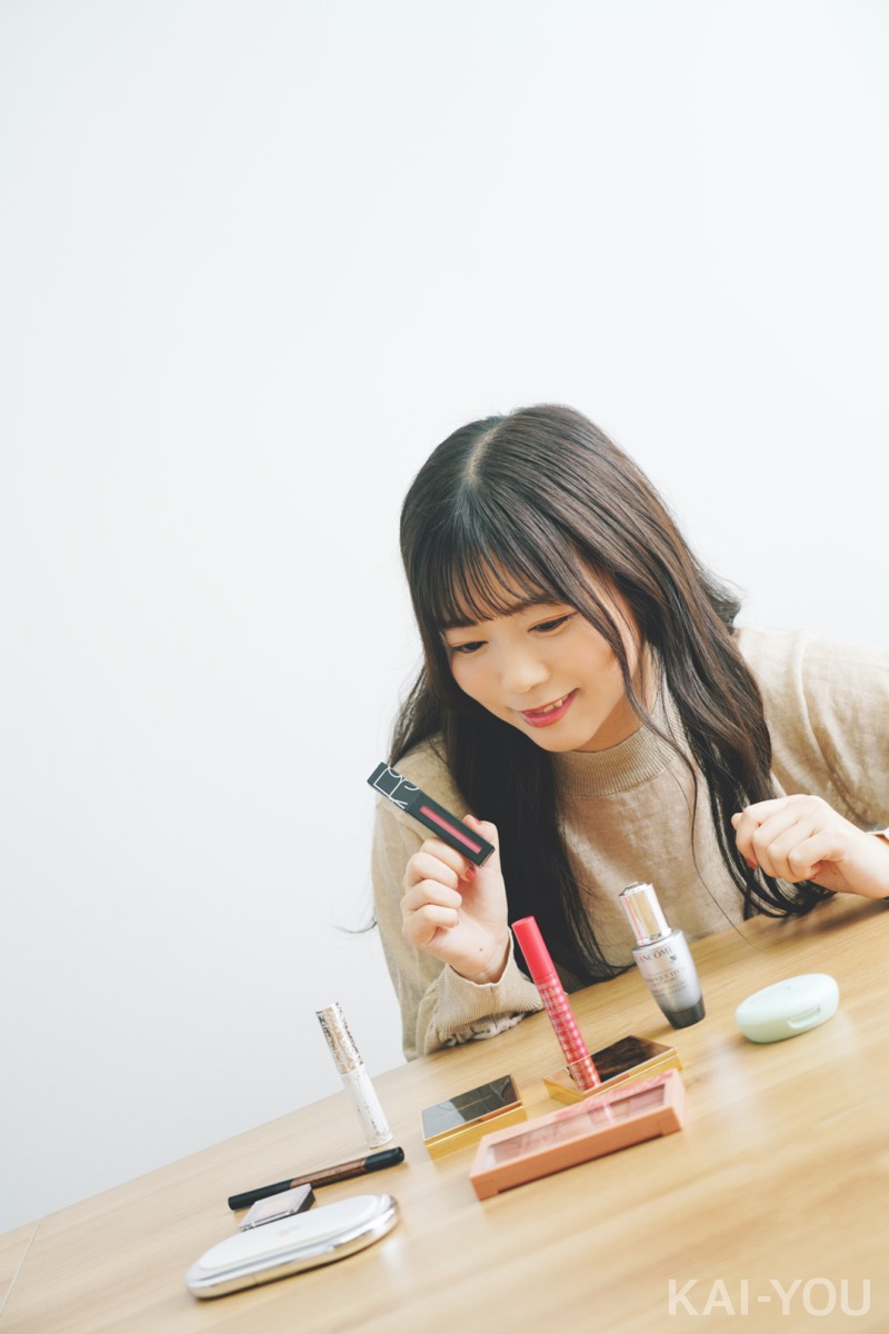 元美容部員のセクシー女優・羽咲みはるが選ぶ「ベストコスメ」