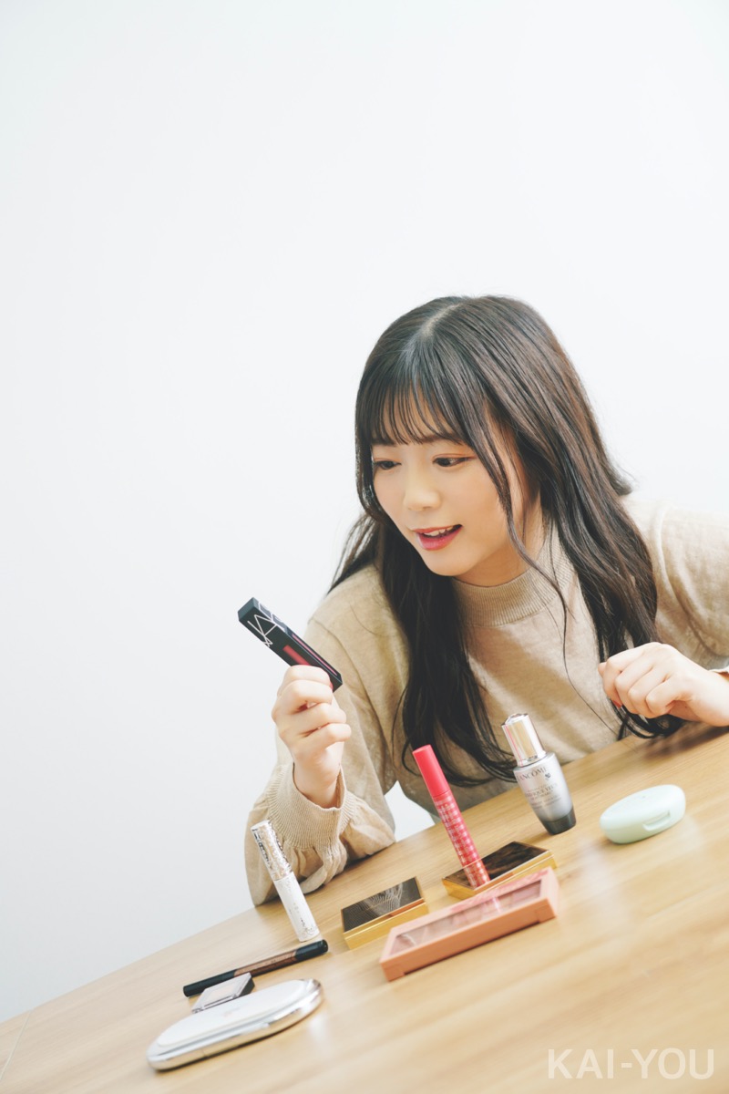 元美容部員のセクシー女優・羽咲みはるが選ぶ「ベストコスメ」