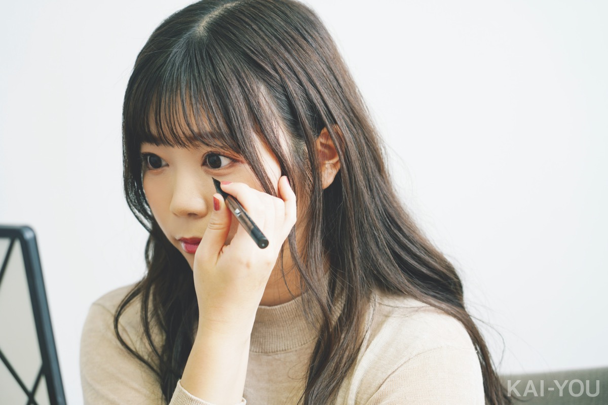 元美容部員のセクシー女優・羽咲みはるが選ぶ「ベストコスメ」