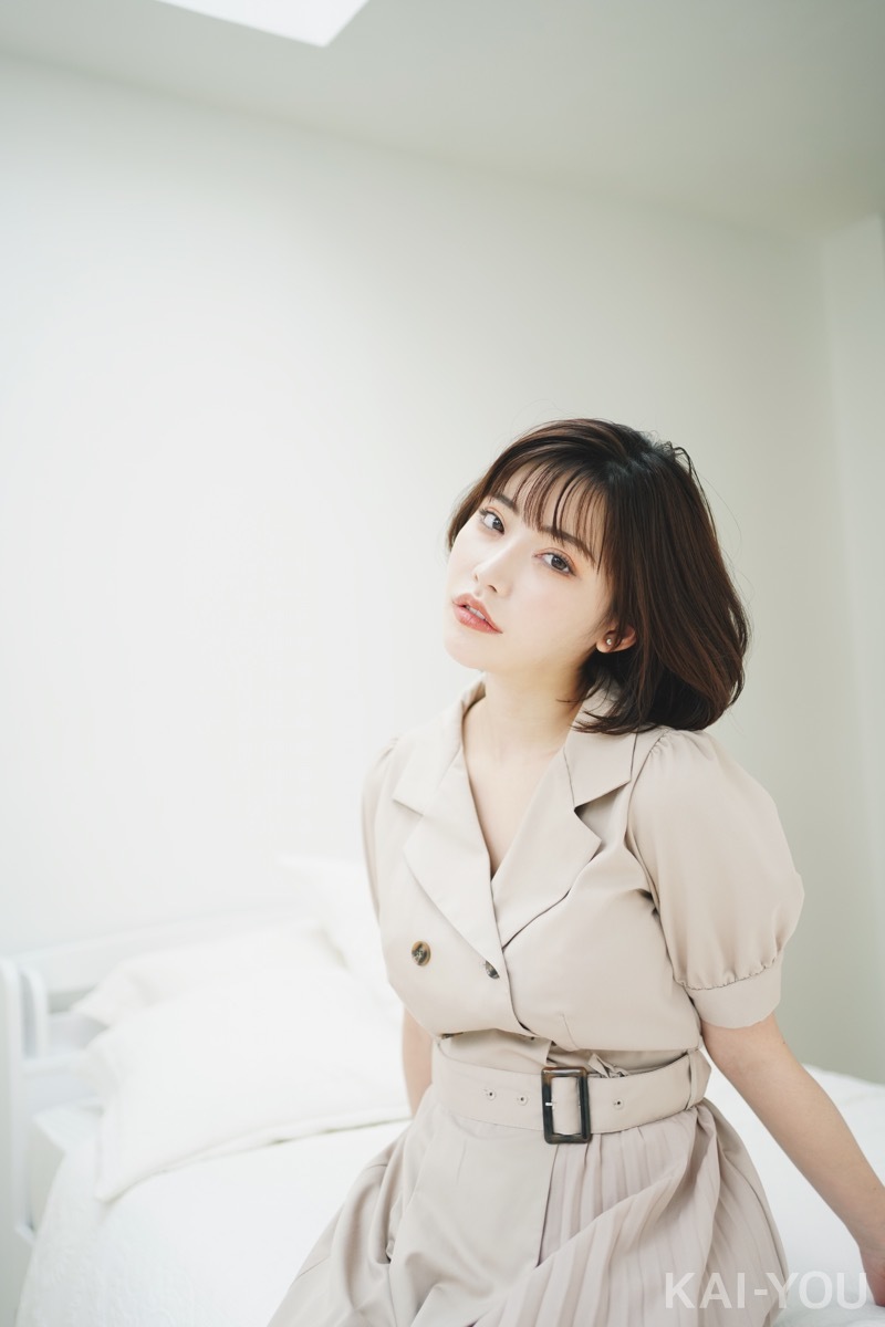 深田えいみさん撮り下ろし写真