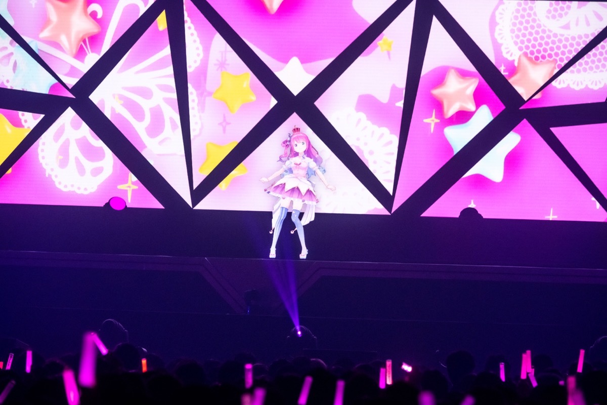 画像13: “ひろがるホロライブ”の音楽性──DECO*27監修「holo*27」ライブレポ