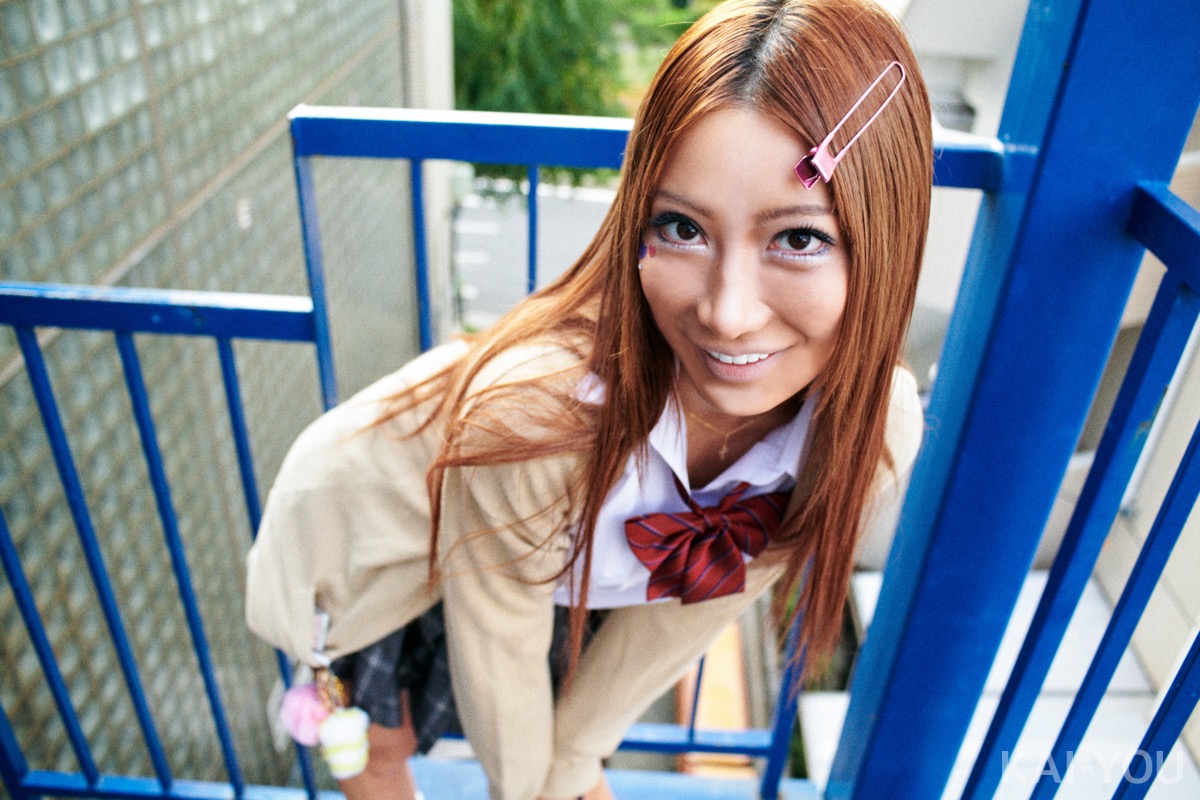 速水健朗「ギャルが生きた30年史」第1回1990年代／モデル：AIKA