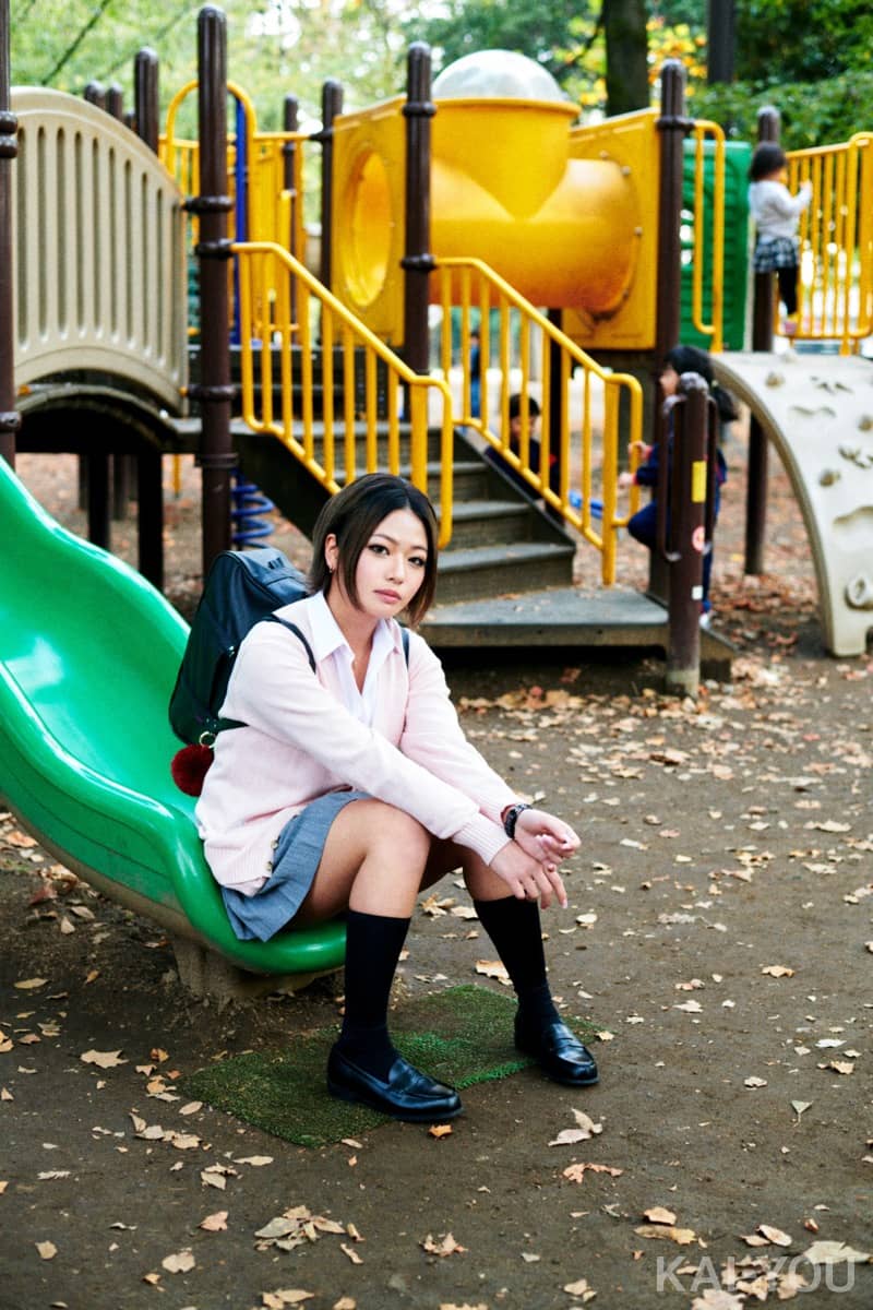 速水健朗「ギャルが生きた30年史」第2回2000年代／モデル：今井夏帆