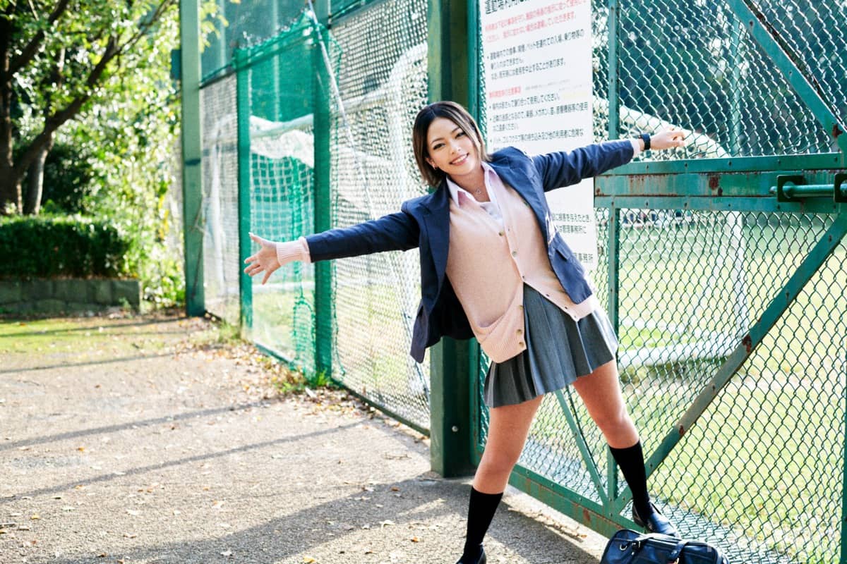 速水健朗「ギャルが生きた30年史」第2回2000年代／モデル：今井夏帆