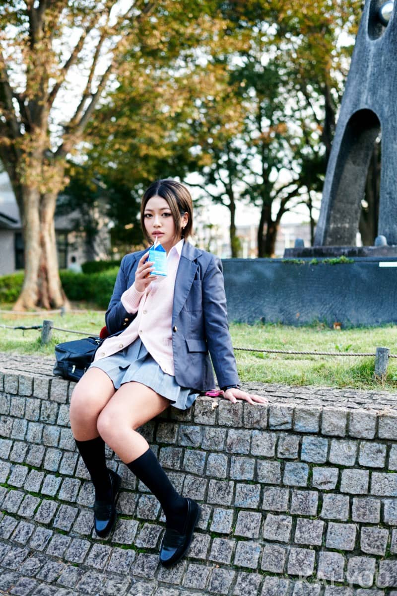 速水健朗「ギャルが生きた30年史」第2回2000年代／モデル：今井夏帆