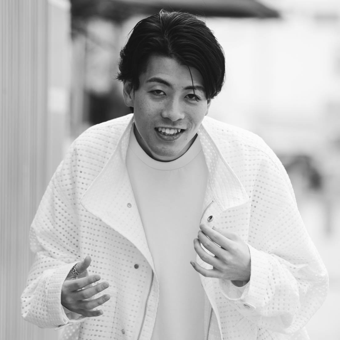 ラッパーSKRYU、ユニクロとのコラボグッズ発売　原宿店でのライブも決定