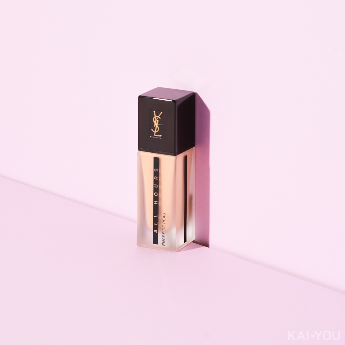 イヴ・サンローラン アンクル ド ポー オール アワーズ ファンデーション