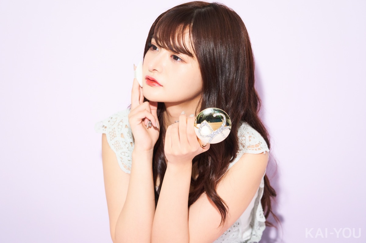 セクシー女優・ひなたまりんが選ぶ「マイベストコスメ」