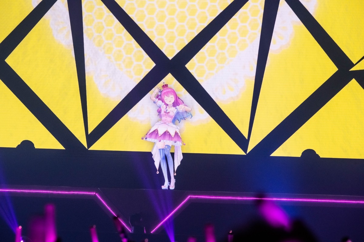 画像14: “ひろがるホロライブ”の音楽性──DECO*27監修「holo*27」ライブレポ