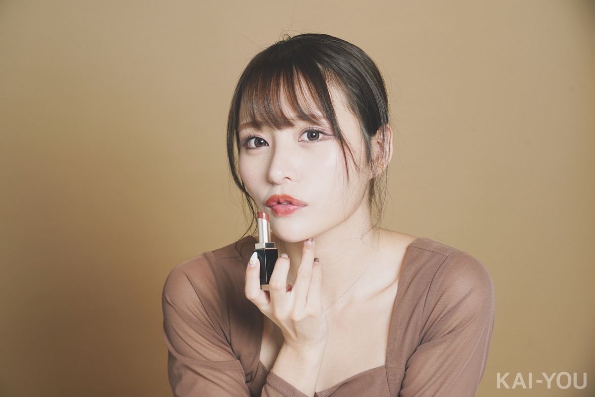 セクシー女優・伊藤舞雪が選ぶ「マイベストコスメ」