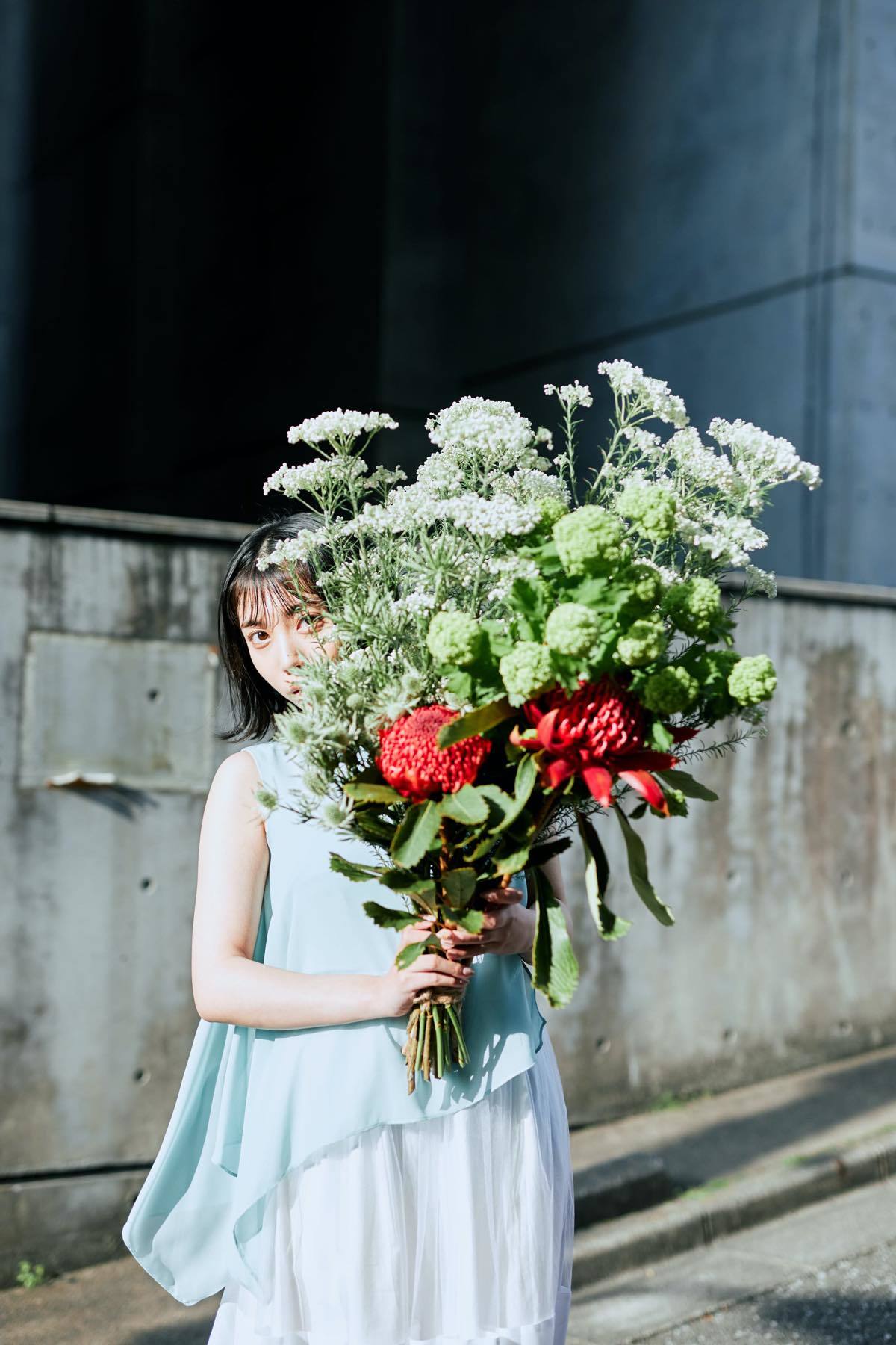 安位カヲルさん