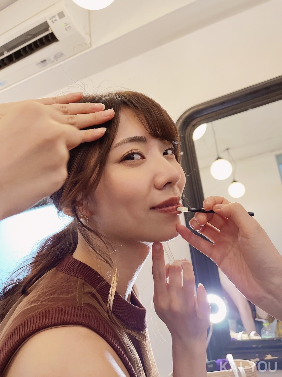 山岸逢花さんと美谷朱里さん