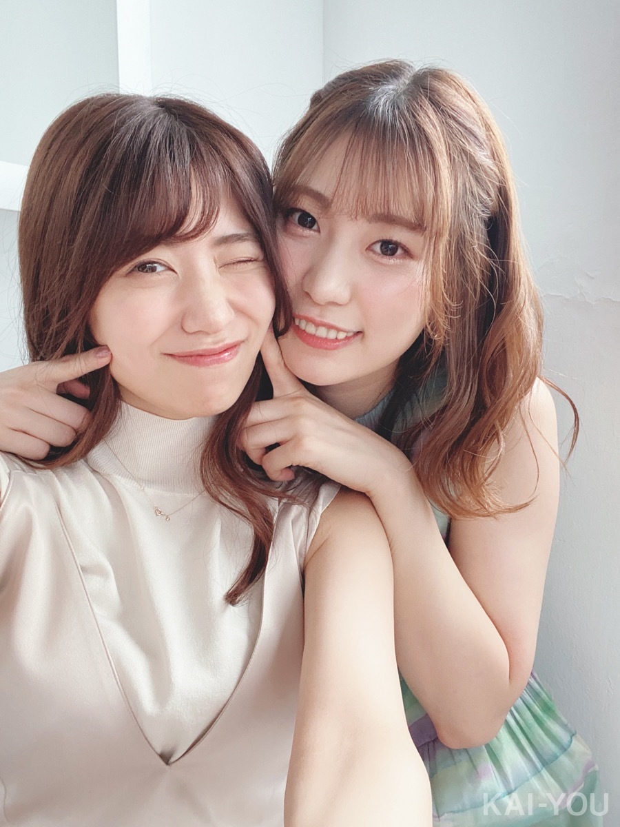 山岸逢花さんと美谷朱里さん