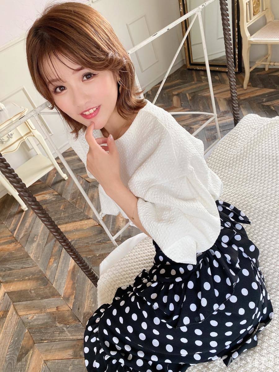 セクシー女優　渚みつきさんと永瀬ゆいさん